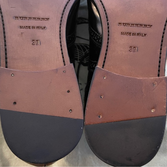 BURBERRY Wingtip Oxford Loafers - Size 39 - Black Leather - Made in Italy - Picture 9 of 11